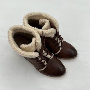 Restricted Heeled Ankle Boots